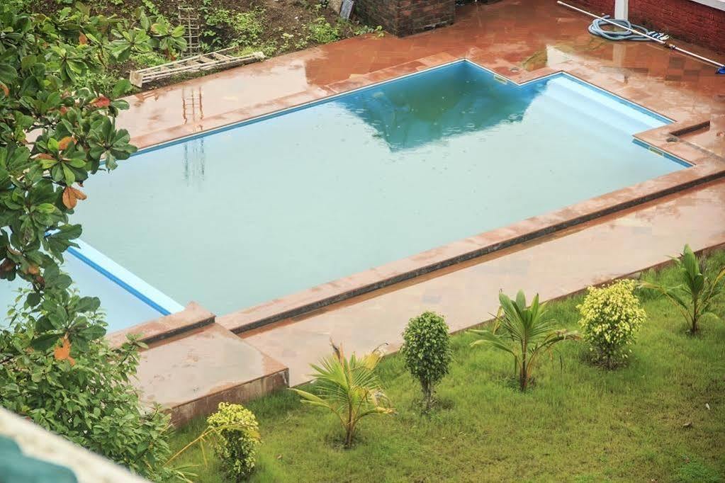 Green Valley Resort Khadoli Exterior foto