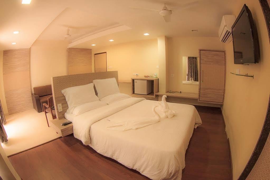 Green Valley Resort Khadoli Exterior foto